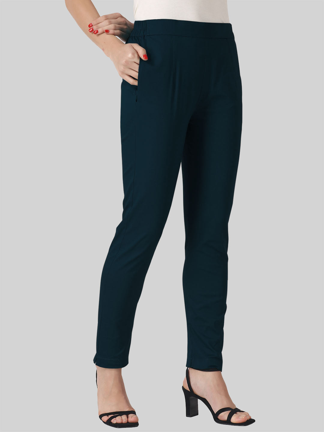 Women ankle pants
