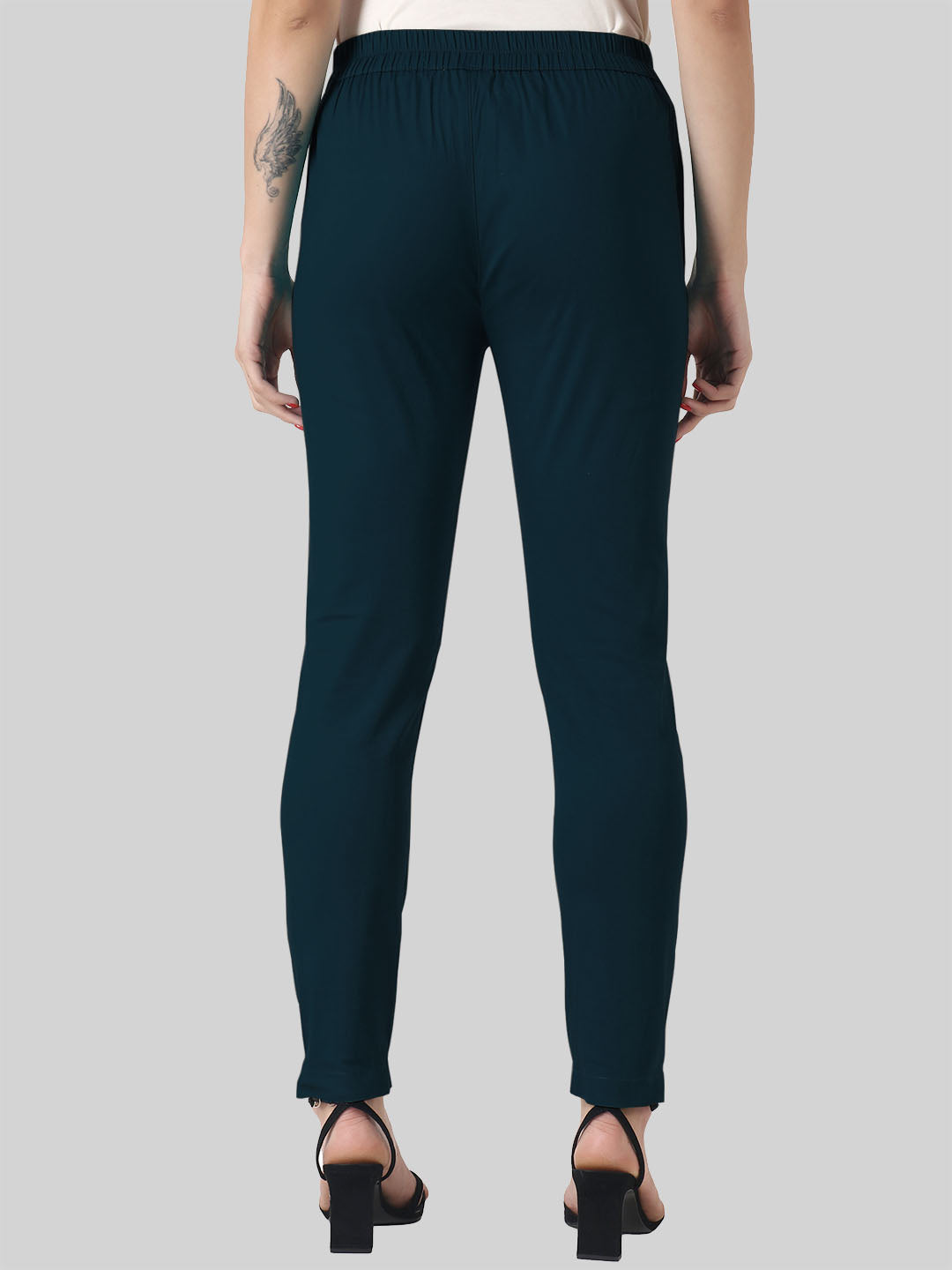 Women ankle pants